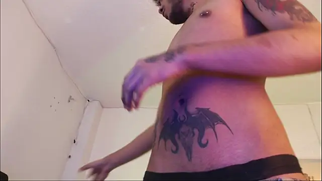 kingdani hot online show from March 20, 2026, 4:46 am