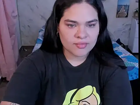 Snapshot of NinaFuentes2X chatting on May 10, 2026, 4:38 am NinaFuentes2X online show from May 10, 2026, 4:38 am