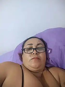 Snapshot of Nini_Love_ chatting on July 26, 2026, 4:14 pm Nini Love online show from July 26, 2026, 4:14 pm