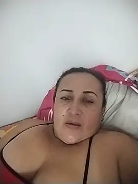 Nini Love  online show from June 23, 2026, 3:15 am