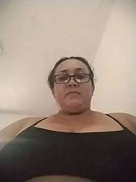 Snapshot of Nini_Love_ chatting on July 9, 2026, 9:47 pm Nini Love online show from July 9, 2026, 9:47 pm