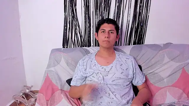 king Eric30 online show from December 23, 2025, 12:22 am