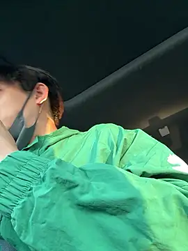 Snapshot of -kou-- chatting on April 11, 2026, 8:51 am -kou-- online show from April 11, 2026, 8:51 am