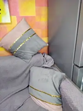 Very sly fox online show from February 15, 2026, 8:52 pm