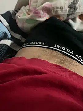 Snapshot of Wilddadycum4u chatting on December 14, 2025, 7:08 pm Wilddadycum4u online show from December 14, 2025, 7:08 pm