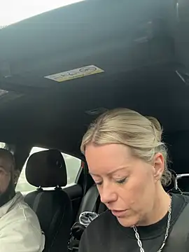 trans man and his dom online show from February 4, 2026, 11:16 am