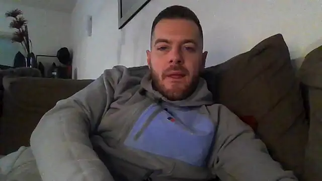 cheekycherryx online show from January 18, 2026, 9:51 pm