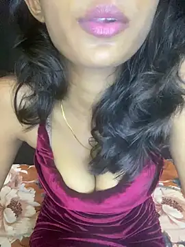 Snapshot of Hottie_kia chatting on June 10, 2026, 6:20 pm Hottie kia online show from June 10, 2026, 6:20 pm