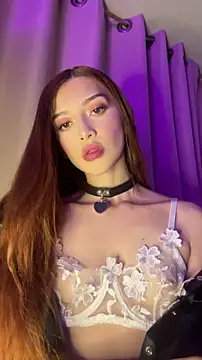 HoneyWeebsss online show from May 14, 2026, 2:30 am