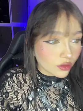 Daniela ruizz online show from January 12, 2026, 4:08 am