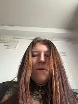 Snapshot of FionaMurr chatting on June 11, 2026, 2:44 am FionaMurr online show from June 11, 2026, 2:44 am