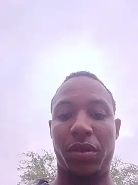Snapshot of Andreskelly chatting on May 24, 2026, 10:37 am Andreskelly online show from May 24, 2026, 10:37 am