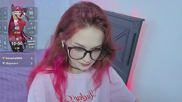 Snapshot of Angel_Bruh chatting on December 14, 2025, 8:20 am Angel Bruh online show from December 14, 2025, 8:20 am