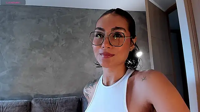 Snapshot of ValerieAustin chatting on November 24, 2025, 3:23 pm ValerieAustin online show from November 24, 2025, 3:23 pm