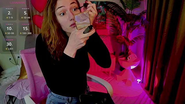 CarolainGilbert online show from March 24, 2026, 5:07 am