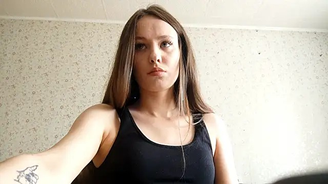 Snapshot of FrancesSrygley chatting on June 5, 2026, 6:29 am FrancesSrygley online show from June 5, 2026, 6:29 am