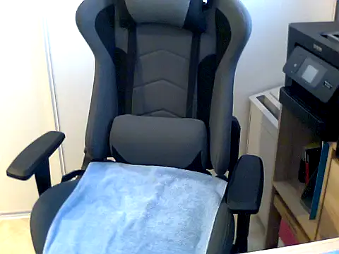 Snapshot of Esteban0613 chatting on December 15, 2025, 3:40 pm Esteban0613 online show from December 15, 2025, 3:40 pm