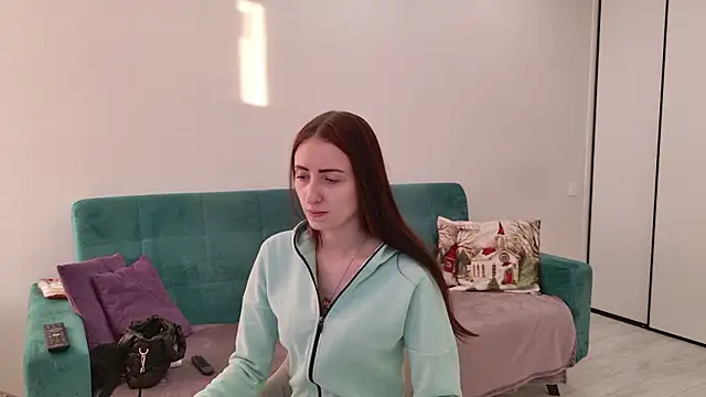 Sandra Prafer online show from February 9, 2026, 5:16 am