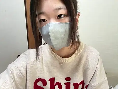 kuromi chan oo online show from February 3, 2026, 12:32 am