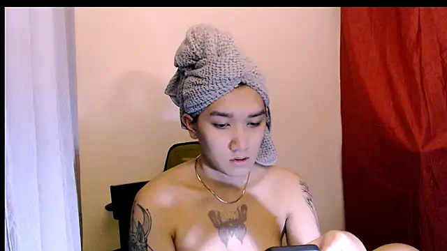 Snapshot of lil_cummer69 chatting on June 2, 2026, 2:06 pm lil cummer69 online show from June 2, 2026, 2:06 pm