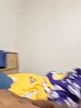 Rizzle9800 online show from December 14, 2025, 1:28 pm