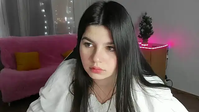 KisaModel online show from February 8, 2026, 1:14 am