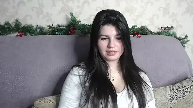 KisaModel online show from February 3, 2026, 7:30 pm