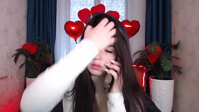 KisaModel online show from February 18, 2026, 7:06 am