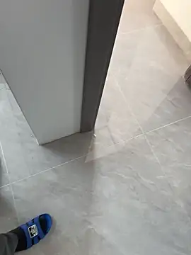 qwe522522 online show from January 18, 2026, 8:29 am