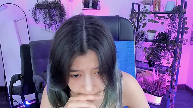 SirenMystiq online show from May 6, 2026, 7:29 pm