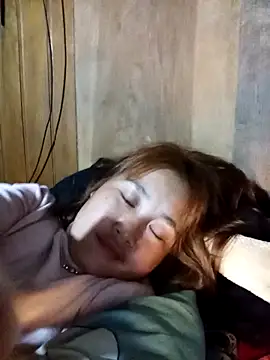 -myaa- online show from January 5, 2026, 10:24 pm