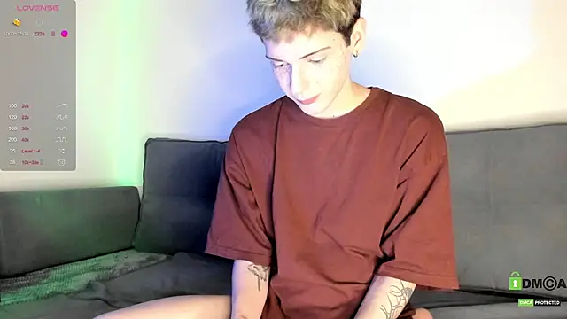 colestorm  online show from December 17, 2025, 6:35 pm