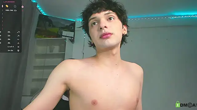 Snapshot of colestorm_ chatting on May 1, 2026, 12:37 am colestorm online show from May 1, 2026, 12:37 am