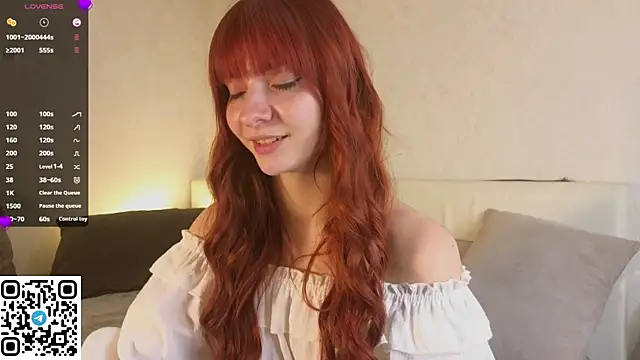 VelvetZephra online show from June 18, 2026, 3:06 pm
