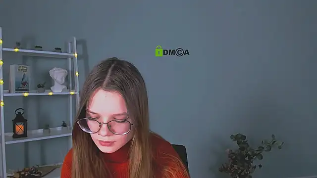 caroline eclipse online show from December 14, 2025, 9:59 am