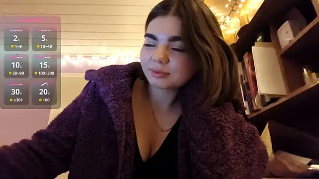 Mona Slearys online show from February 4, 2026, 10:05 pm