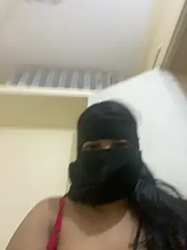 Snapshot of sara___fun chatting on February 15, 2026, 11:53 am sara fun online show from February 15, 2026, 11:53 am