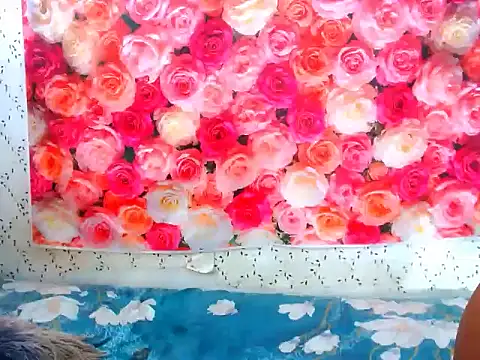 Snapshot of moghelslay chatting on April 10, 2026, 6:26 pm moghelslay online show from April 10, 2026, 6:26 pm