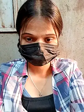 Snapshot of vishuly chatting on December 15, 2025, 9:15 am vishuly online show from December 15, 2025, 9:15 am