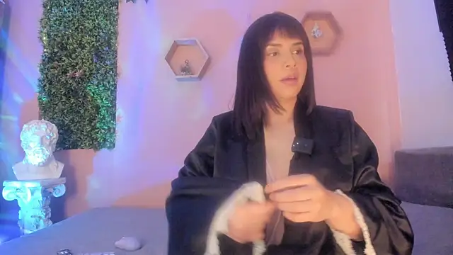 mslalune online show from January 12, 2026, 7:53 pm