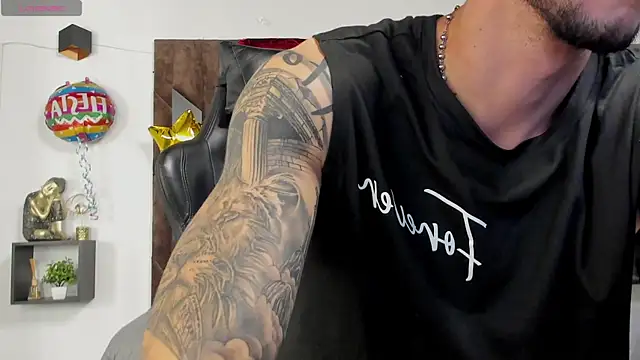 J king   online show from May 4, 2026, 8:22 pm