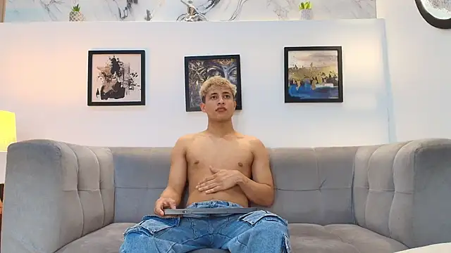 YOUNG GUYS1 online show from April 21, 2026, 8:32 am