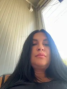 Snapshot of MeganBlueq chatting on August 5, 2026, 10:31 am MeganBlueq online show from August 5, 2026, 10:31 am