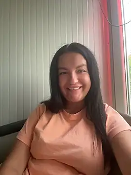 Snapshot of MeganBlueq chatting on July 13, 2026, 12:15 pm MeganBlueq online show from July 13, 2026, 12:15 pm