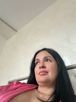 MeganBlueq online show from April 24, 2026, 12:29 pm