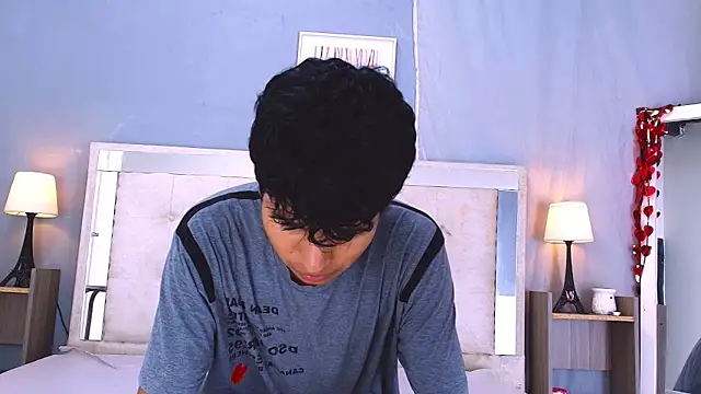 Snapshot of Joseph_Gonzalez chatting on March 5, 2026, 7:10 pm Joseph Gonzalez online show from March 5, 2026, 7:10 pm