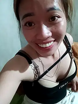 little-effy online show from May 2, 2026, 12:10 pm