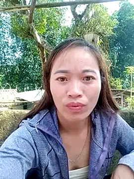 Snapshot of little-effy chatting on May 16, 2026, 1:59 am little-effy online show from May 16, 2026, 1:59 am