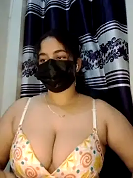 nosrat014 online show from July 12, 2026, 10:16 am