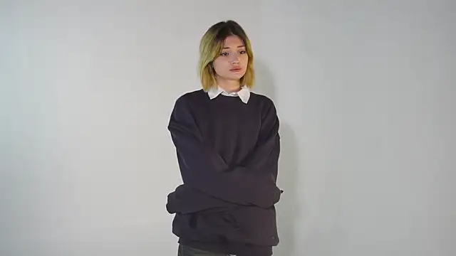 Snapshot of RavenMorrowen chatting on March 31, 2026, 11:12 am RavenMorrowen online show from March 31, 2026, 11:12 am